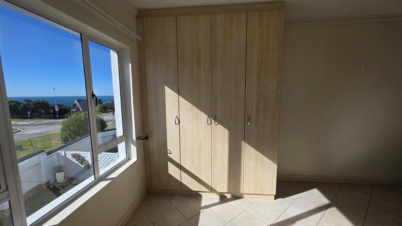 2 Bedroom Property for Sale in Reebok Western Cape